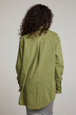 Load image into Gallery viewer, Chaser Sweet Pea Sphagnum Button Up