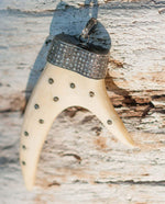 Load image into Gallery viewer, Antler Diamond Pendant 2