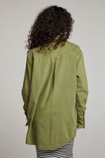 Load image into Gallery viewer, Chaser Sweet Pea Sphagnum Button Up
