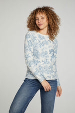 Load image into Gallery viewer, Chaser-thermal-long-sleeve-berkshire-blue-front-pose
