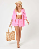 Load image into Gallery viewer, LSpace Poplin Skipper Top Guava - Outfit
