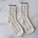 Load image into Gallery viewer, Little Daisy Diamond Shape Socks - Ivory
