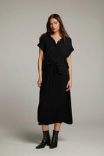 Load image into Gallery viewer, Chaser Rythmm Button Down Black
