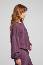 Load image into Gallery viewer, chaser-casbah-plum-pullover-02
