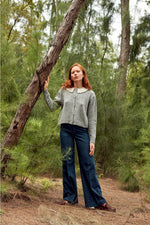 Load image into Gallery viewer, gigi-knitwear-dolly-cardi-sweater-grey-with-collar
