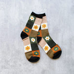 Load image into Gallery viewer, Tiepology Daisy Multi Socks
