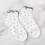 Load image into Gallery viewer, Tiepology Ruffle Ankle Socks Polka Dots
